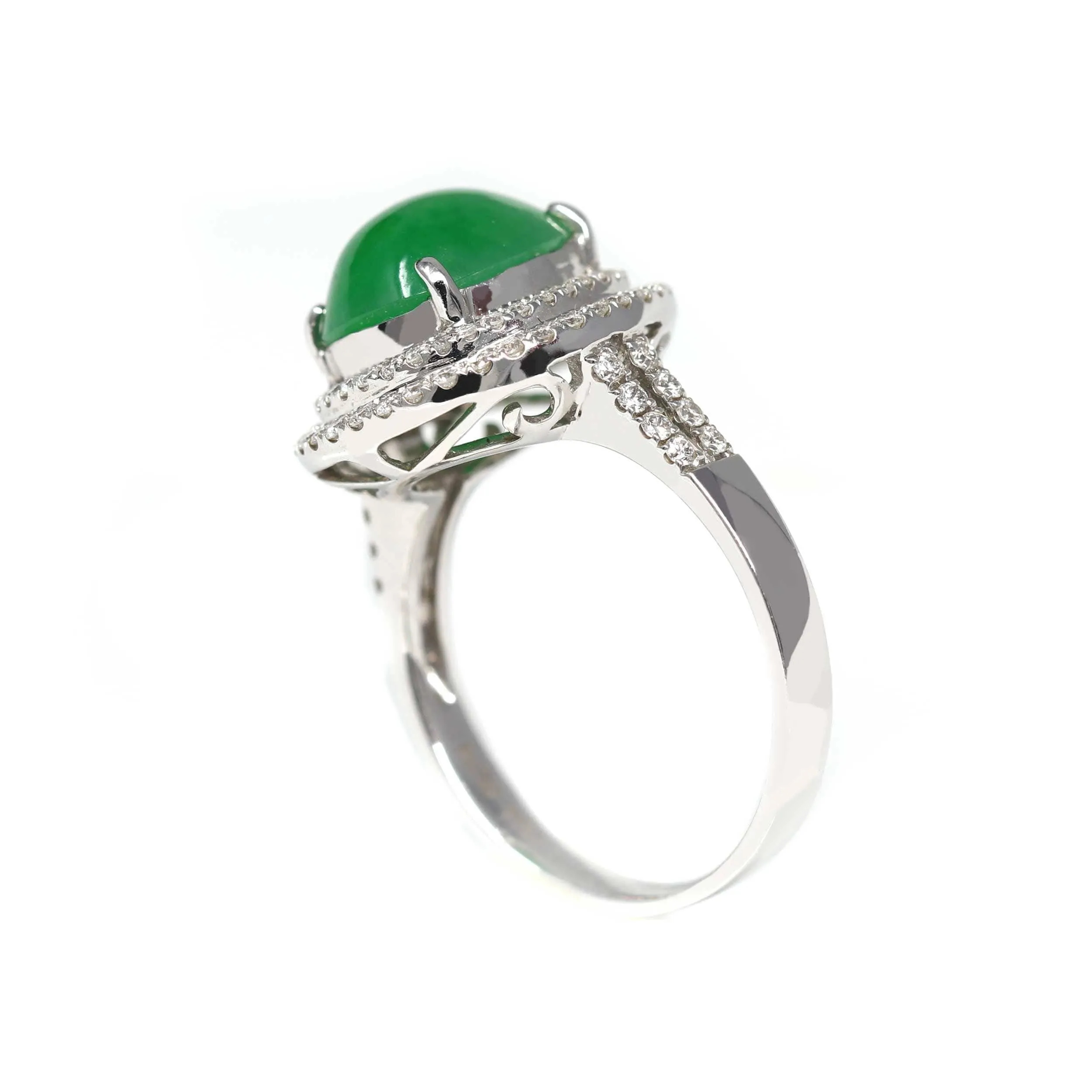 18k White Gold Imperial Green Jadeite Jade Ring With Diamonds