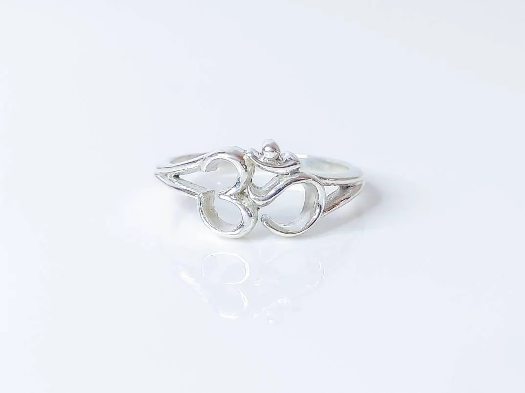 925 Sterling Silver Ohm Sanskrit Ring