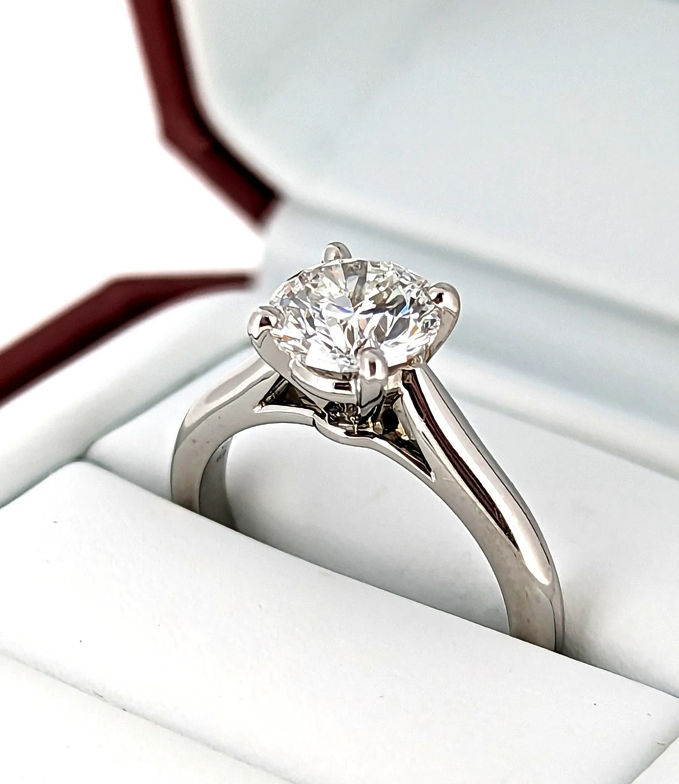 Cartier 1.22 Carat E/VVS2 Round Diamond Solitaire Engagement Ring in Platinum