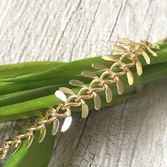 GOLD SKELETON LEAF CHAIN LINKED ANKLET / ANKLE BRACELET