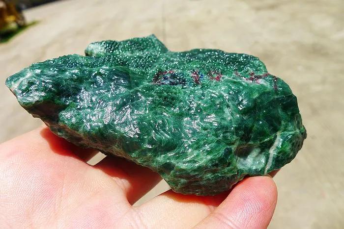 Natural Jade Rough Jadeite Raw (357g,9.3X7.9X3.3cm)