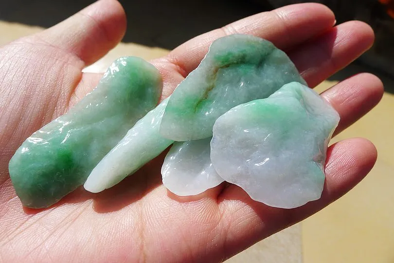 Natural Jade Rough Jadeite Raw S-67g