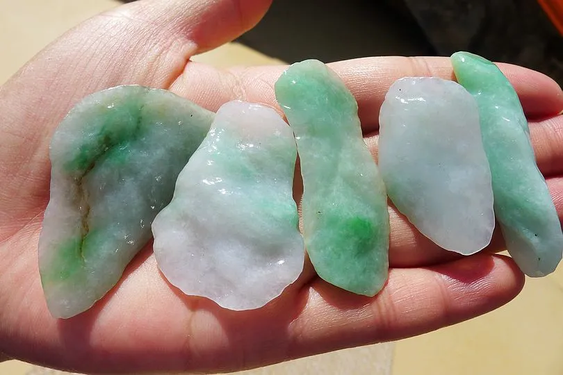 Natural Jade Rough Jadeite Raw S-67g