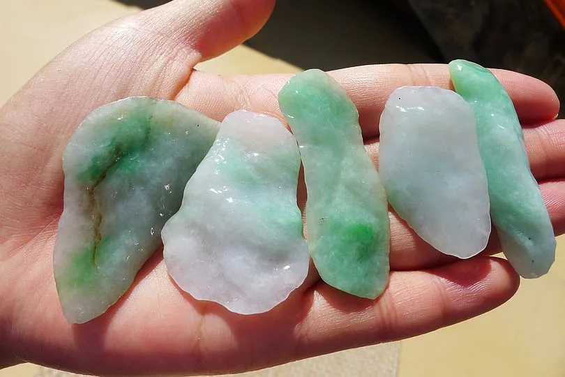 Natural Jade Rough Jadeite Raw S-67g