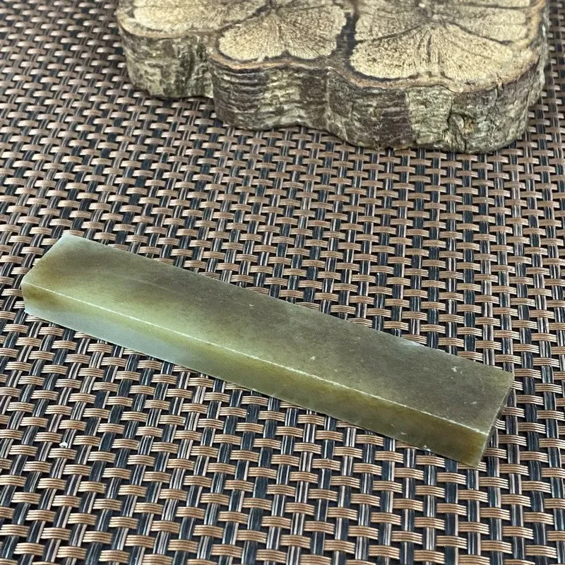 Natural Kunlun Jade Rough Nephrite Raw (70g,11.2X1.9X1.1cm)