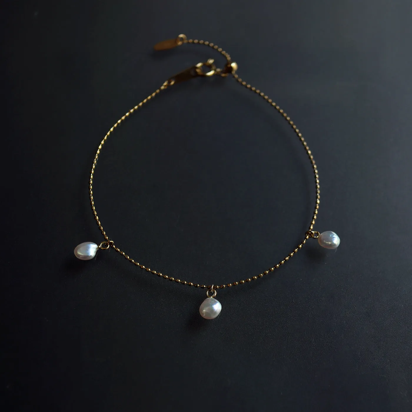 Subtle Pearl Chain Bracelet - アコヤケシ #B